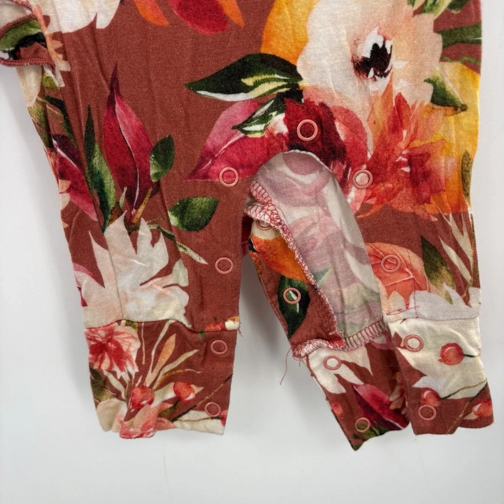 Darling Posh Peanut Floral Sleeper Snap‎ Closure Baby Size 0-3mo - #25P